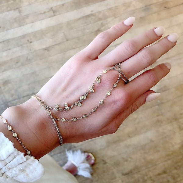 7 DIAMOND FINGER BRACELET