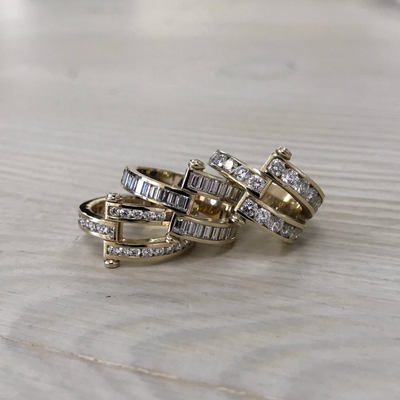 MAGNA RING - BAGUETTE DIAMONDS