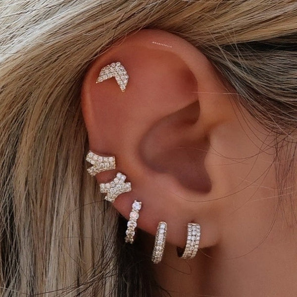 DIAMOND PAVE CHEVRON STUD