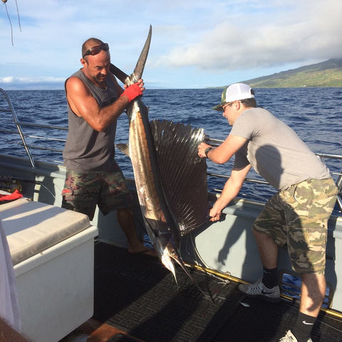 Luckey Strike, Maui fishing