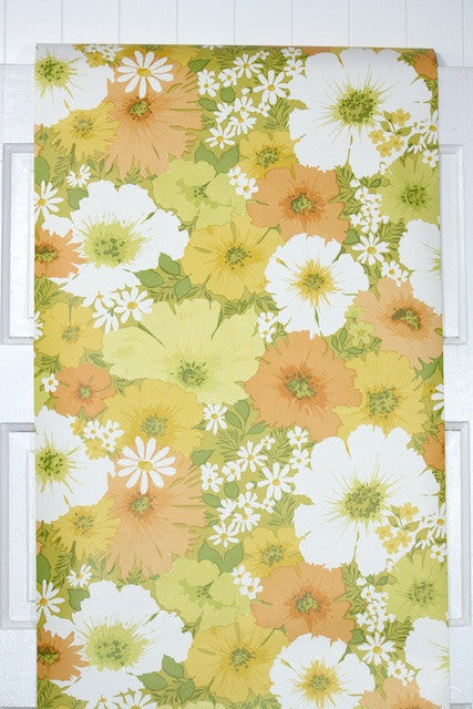 1970s Floral Vintage Wallpaper – Hannah’s Treasures Vintage Wallpaper