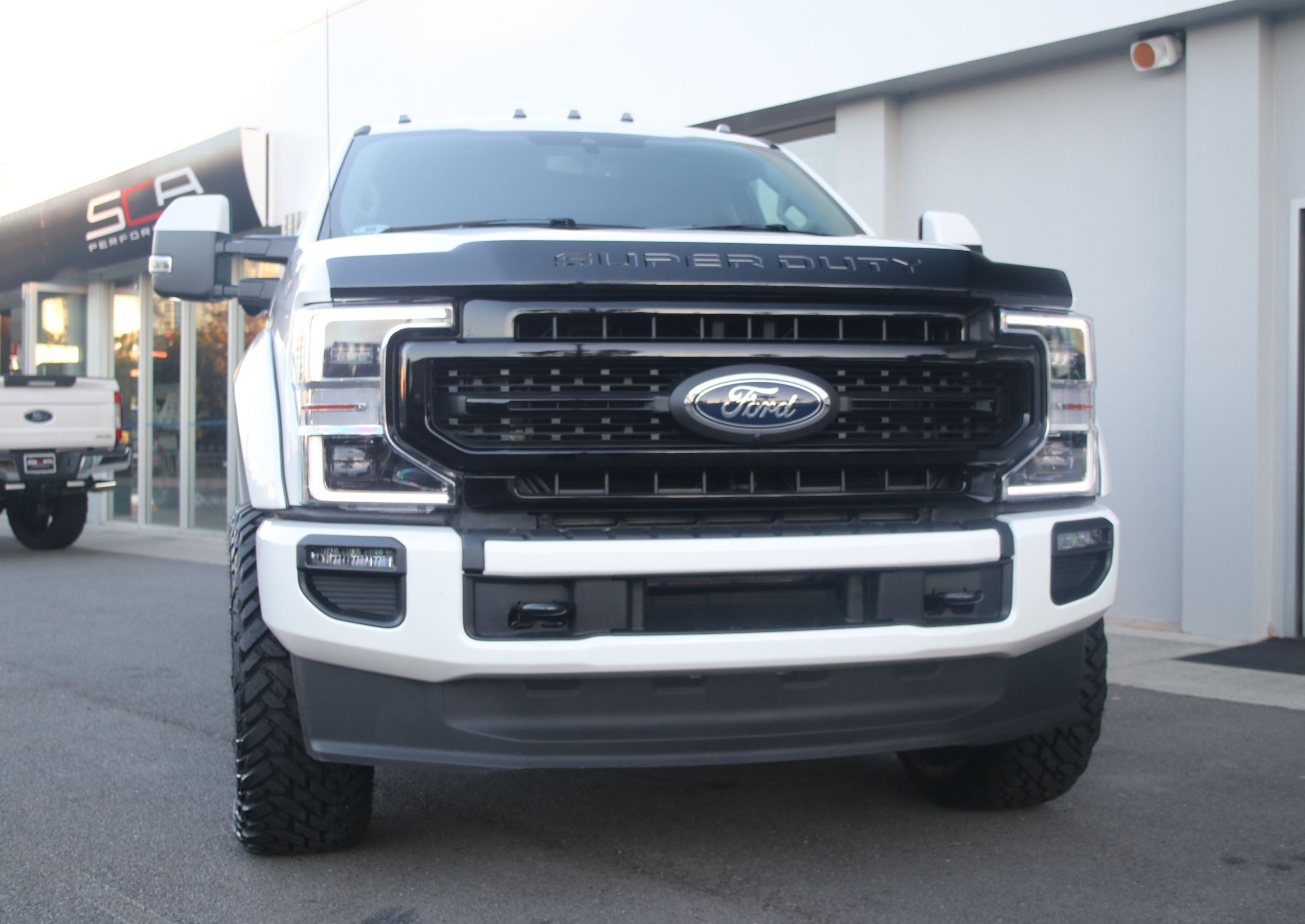 2022 lifted white f250