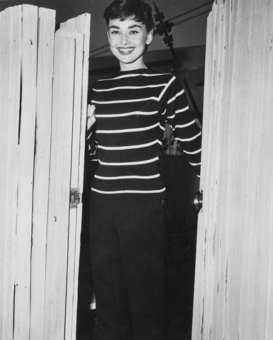 Recess Dresscode Audrey Hepburn in Sonia Rykiel Poor Boy Sweater