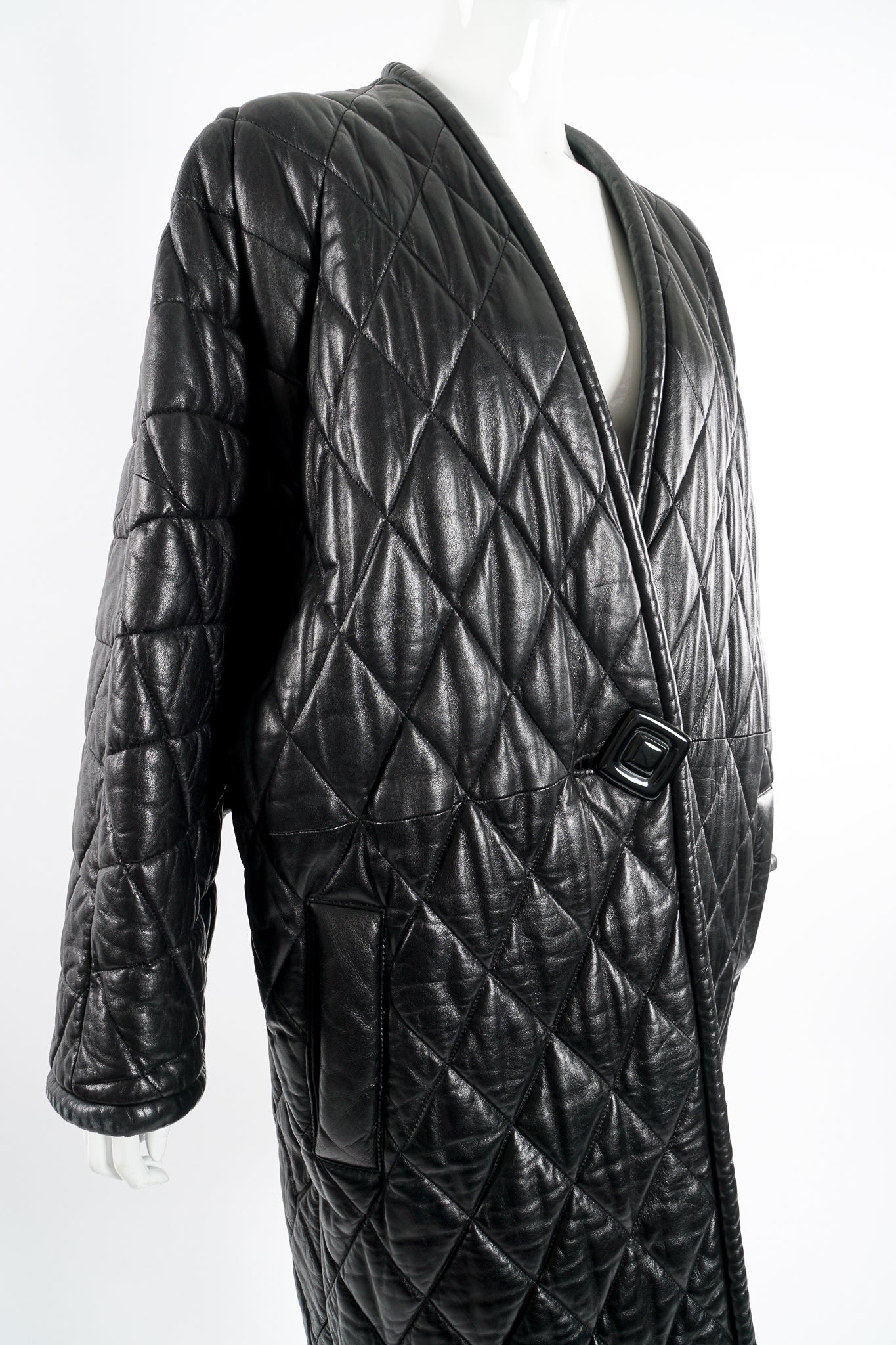 Vintage Anne Klein Quilted Leather Cocoon Coat – Recess