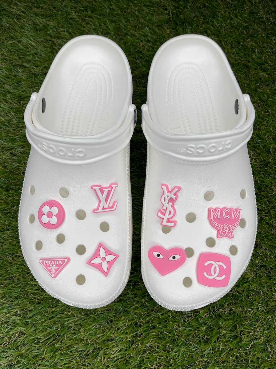 Chanel Crocs Sandals #crocs #crocssandals #crocscharms #chanel #glam #