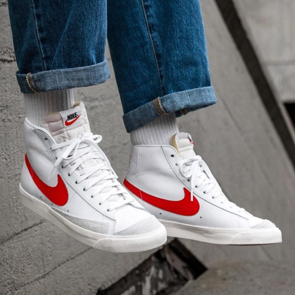 nike blazer 77 vintage red