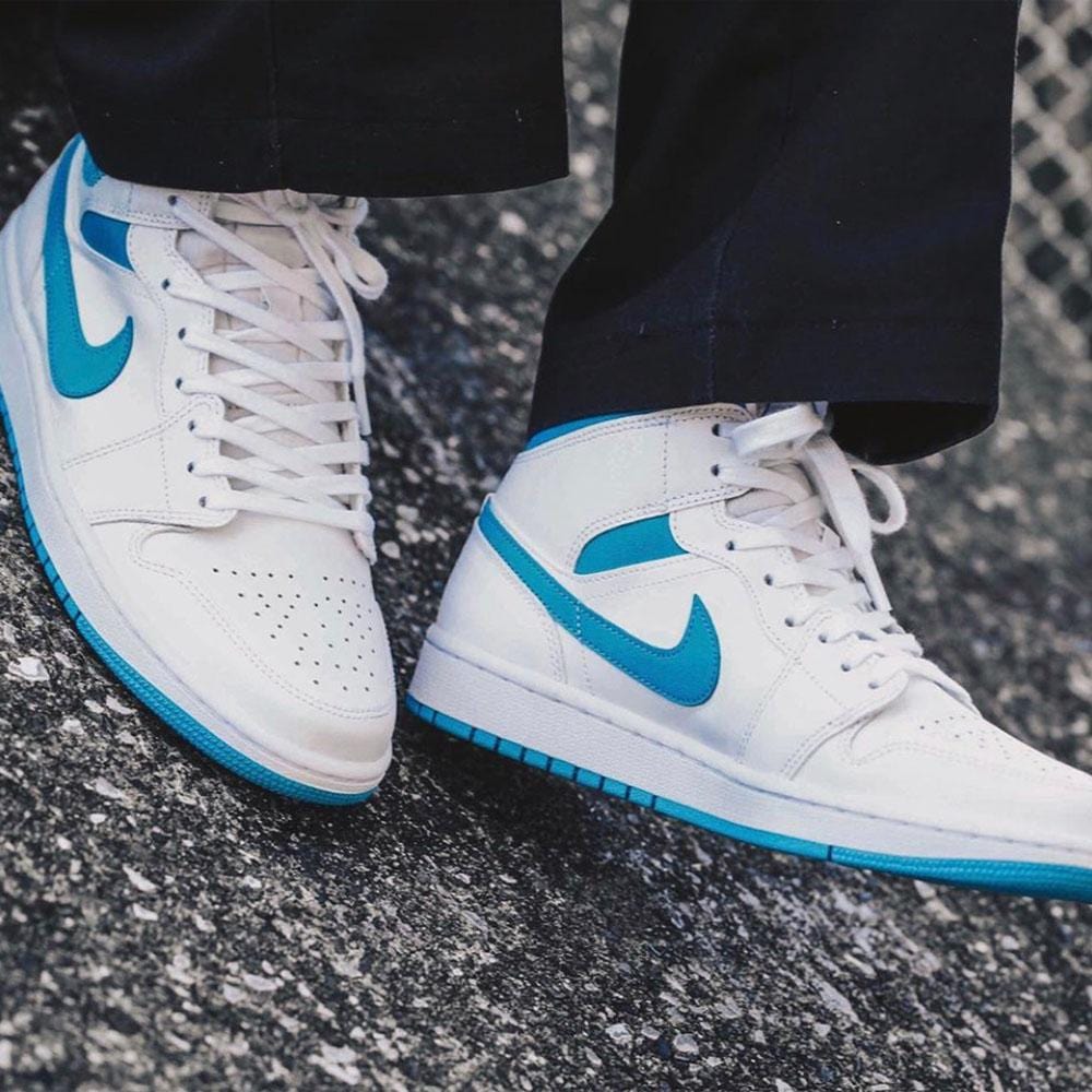 air jordan 1 mid unc women's