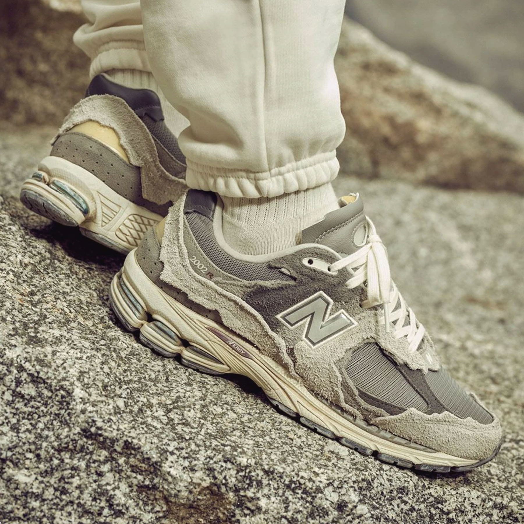 NB ニューバランス New Balance 2002R Protection momoseh.ca