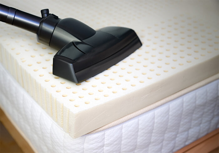 How to vaccum mattress topper