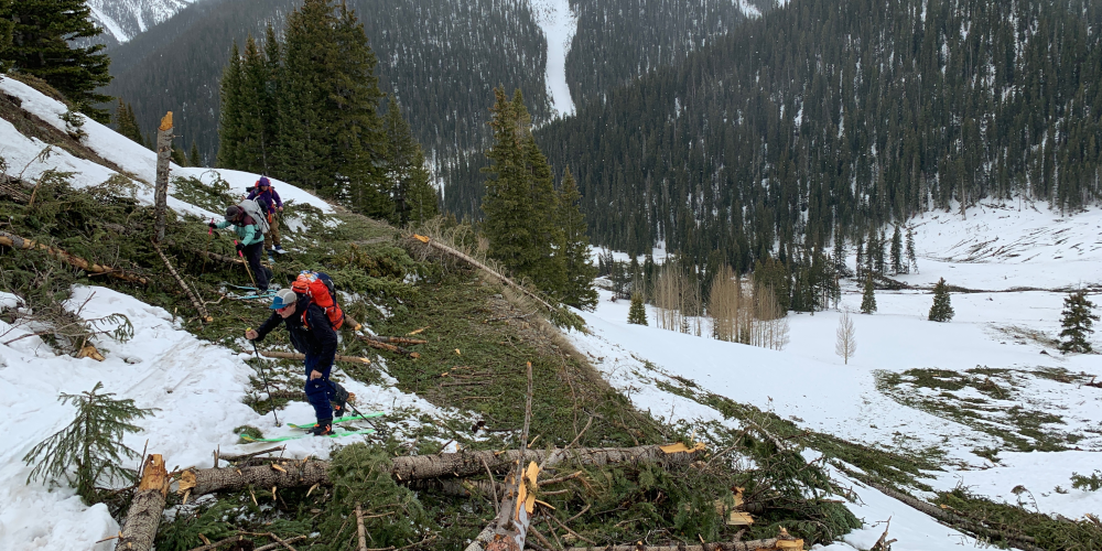 avalanche debris ski touring