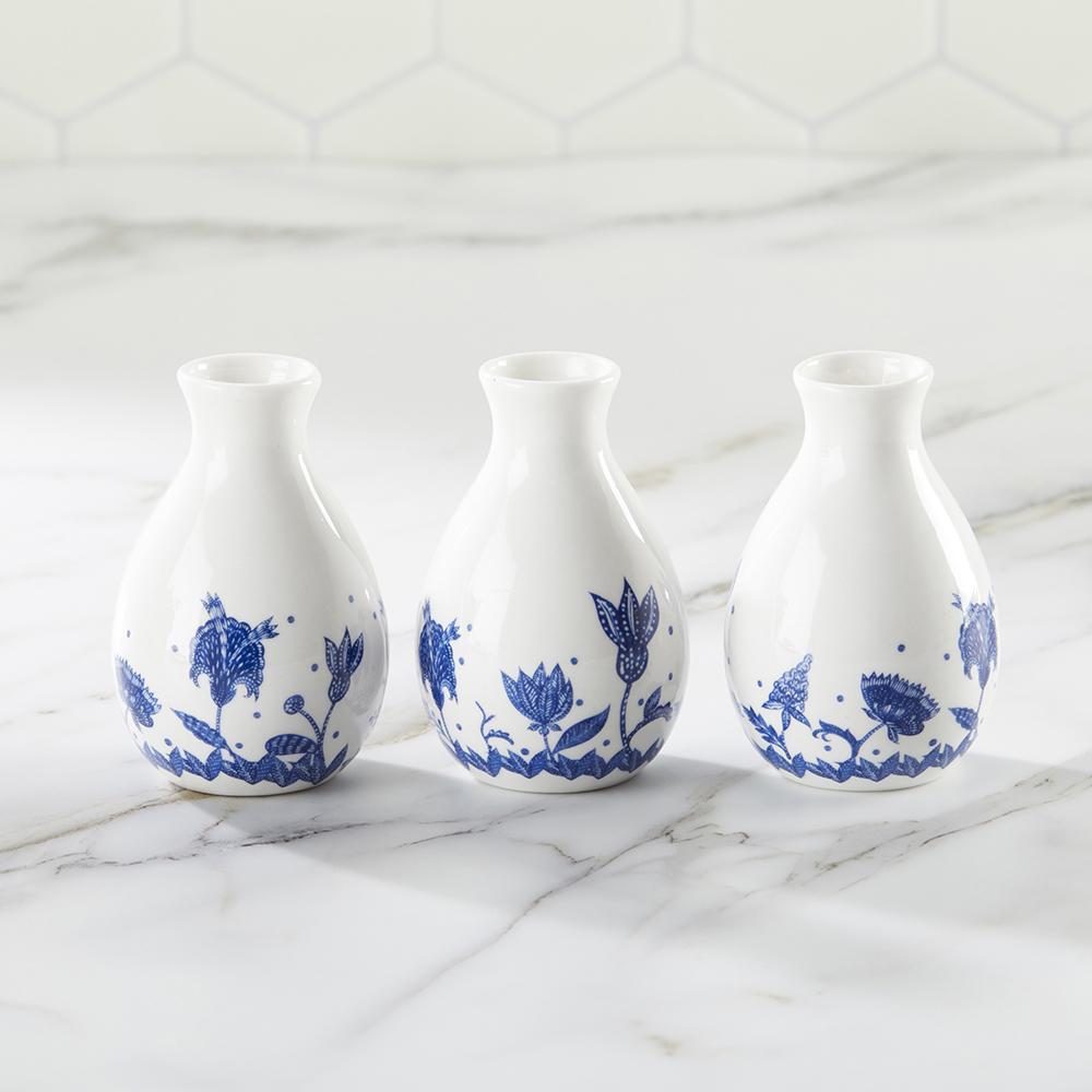 Blue Willow Ceramic Bud Vase (Set of 3) - Alternate Image 5 | My Wedding Favors