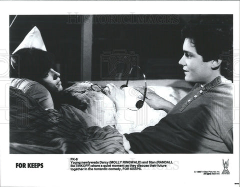 1988 Press Photo Molly Ringwald And Randall Batinkoff In "For Keeps" - Historic Images