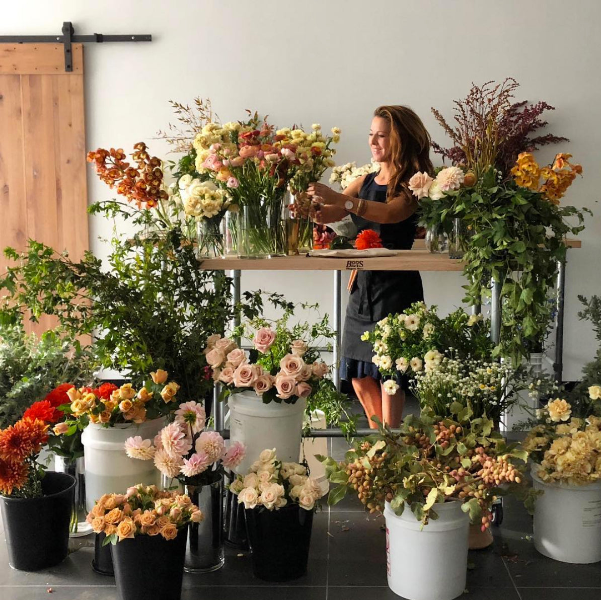 Ingrid Carozzi leading a floral class workshop in LA