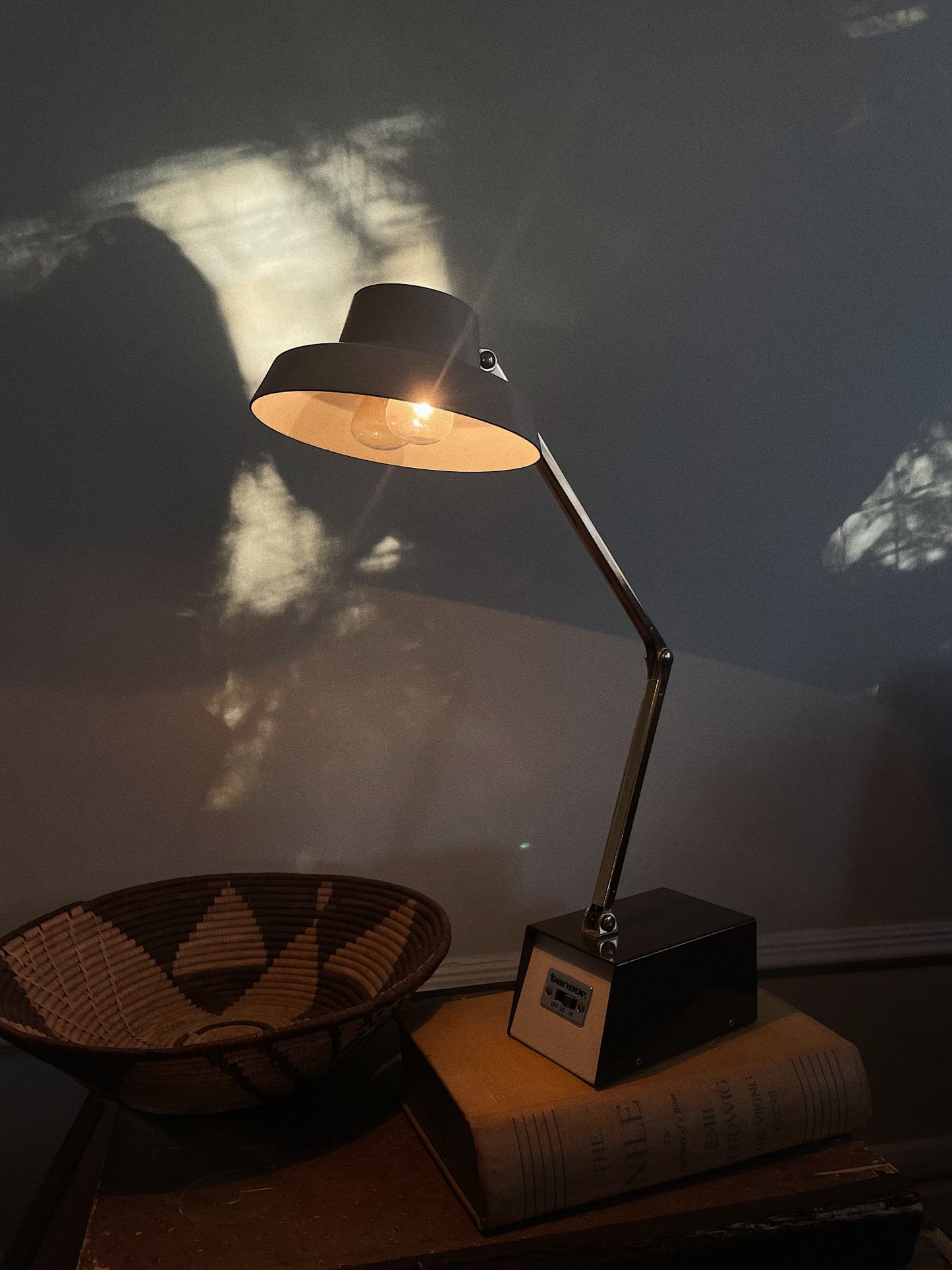 Vintage MCM Tensor White Metal Desk Lamp