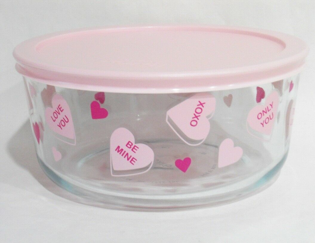 Pyrex Pink Conversation Candy Hearts 7-Cup Large Storage Bowl & Cover Valentine 