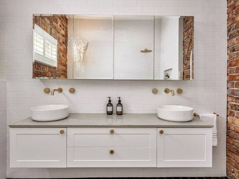 Selling Houses Australia bathroom walls