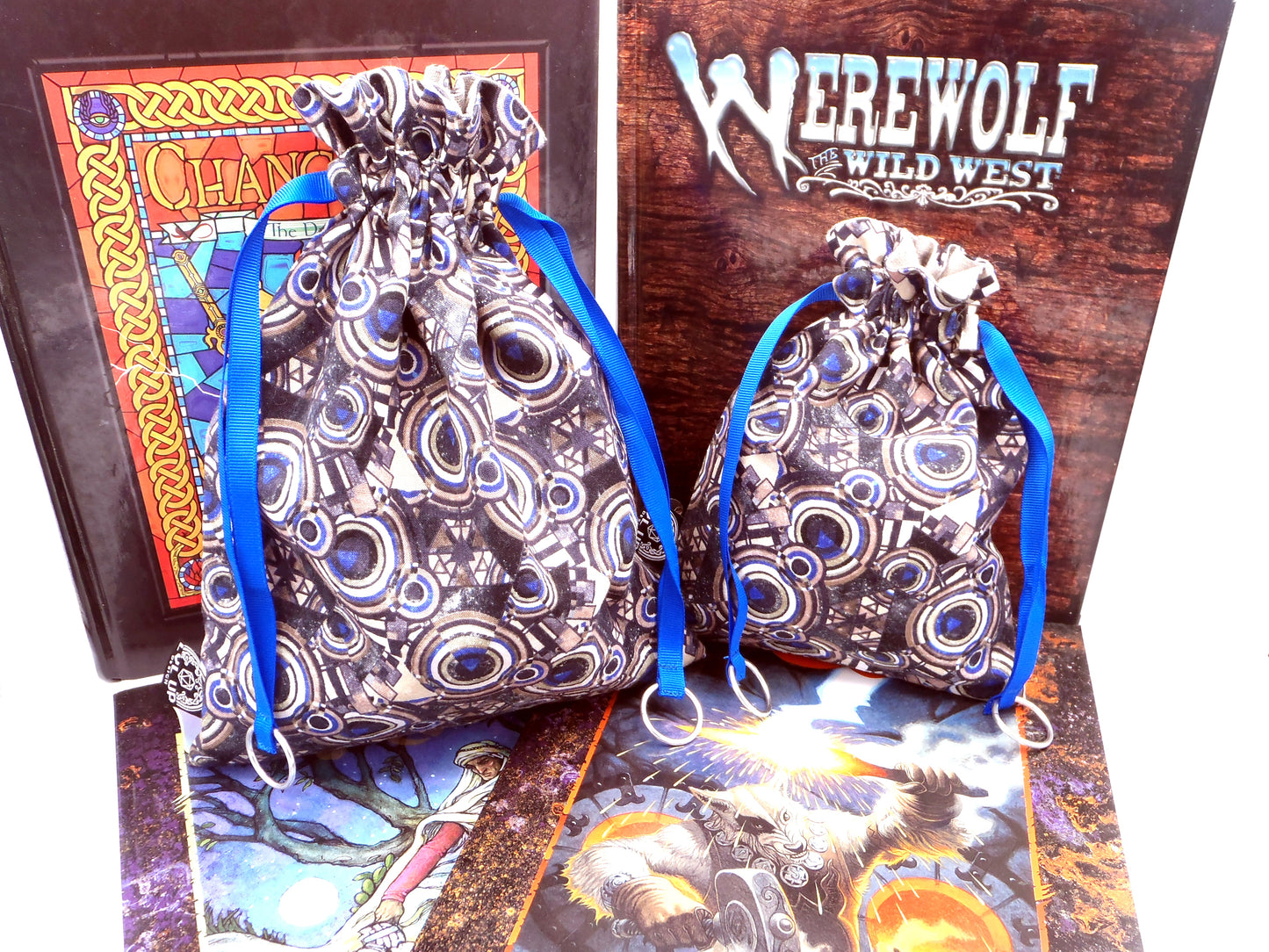 Medium Ultra High Tech Dice Bag