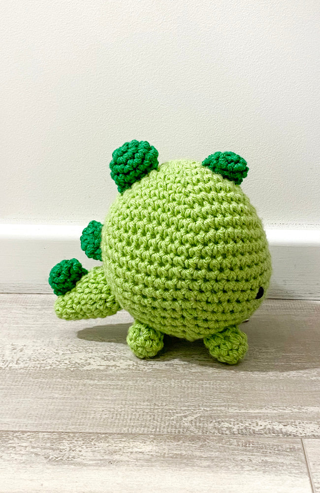 how to crochet a dinosaur toy