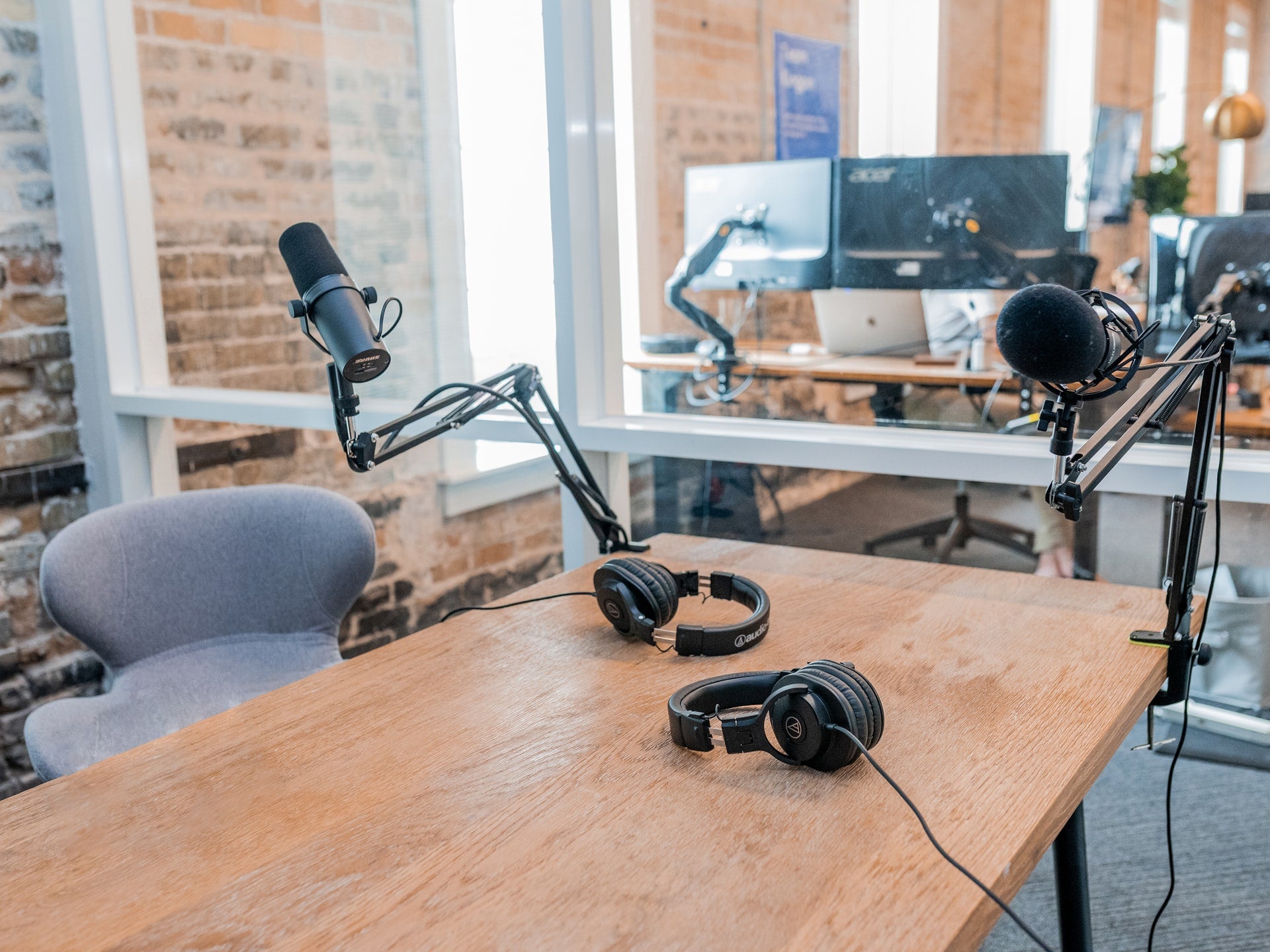 An interview with Peoplevox - On choosing a WMS