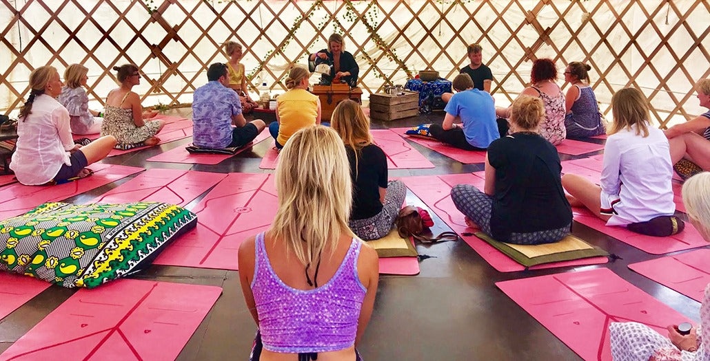 This Modern Meditation Studio Makes Us Want to Flex Our Inner Yogi