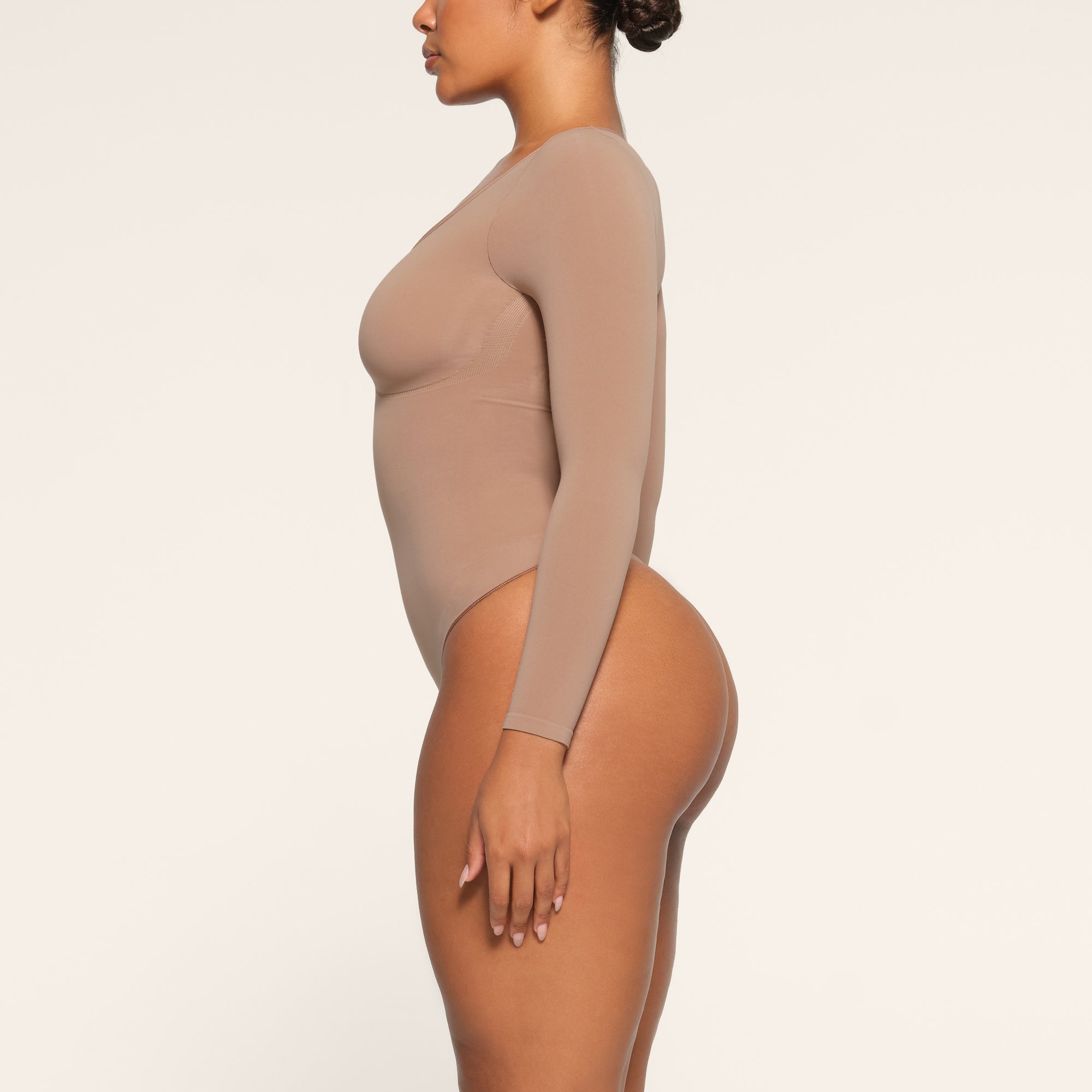 Skims Women's Seamless Sculpt Thong Bodysuit In Sienna