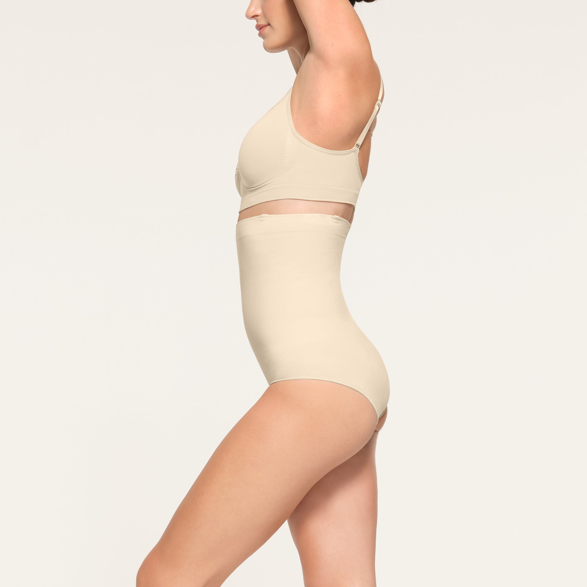 SKIMS Sculpting High-Waisted Brief Shapewear Oxide S/M