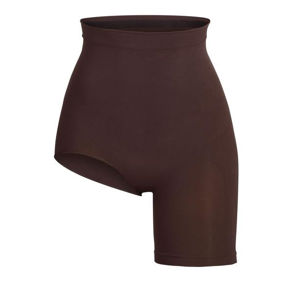 SKIMS BODY HIGH-WAISTED MID THIGH SHORT | CLAY