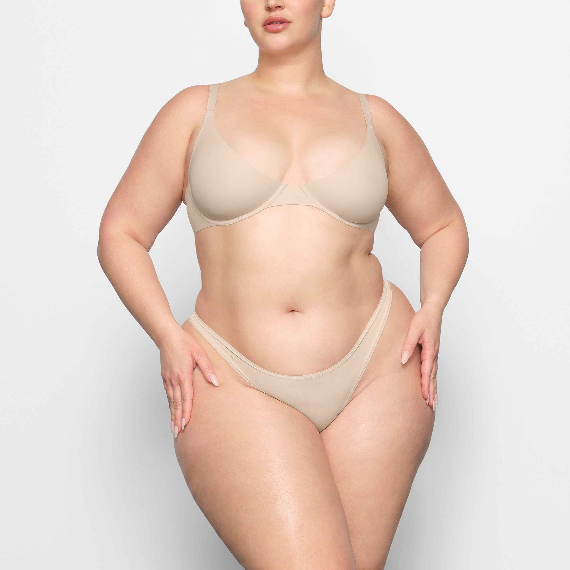 FITS EVERYBODY PLUNGE BRA | MARBLE