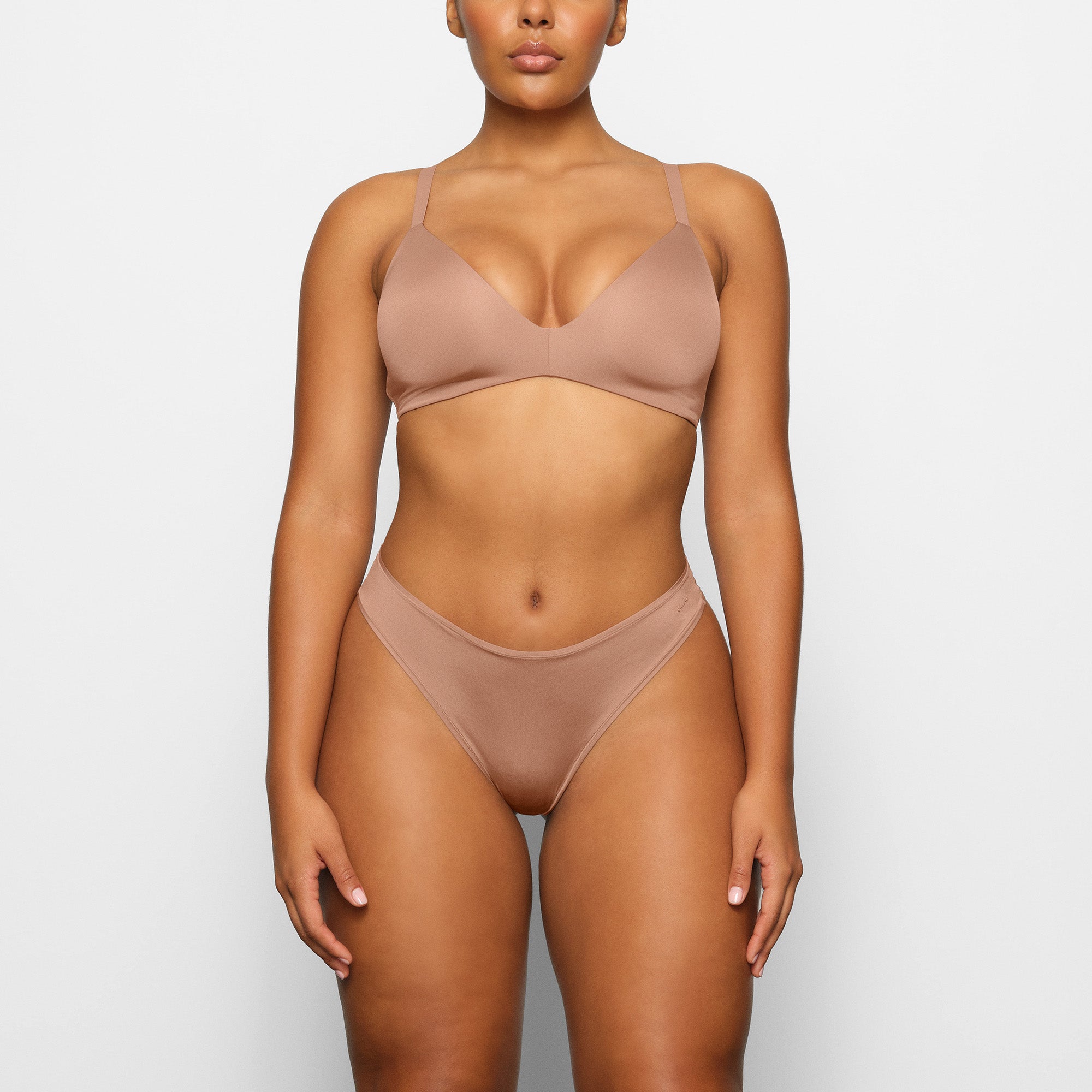 SKIMS NWT 36D Wireless Form T-Shirt Demi Bra Clay Kim K Adjustable Nude  Comfort Size undefined - $25 New With Tags - From Cassandra