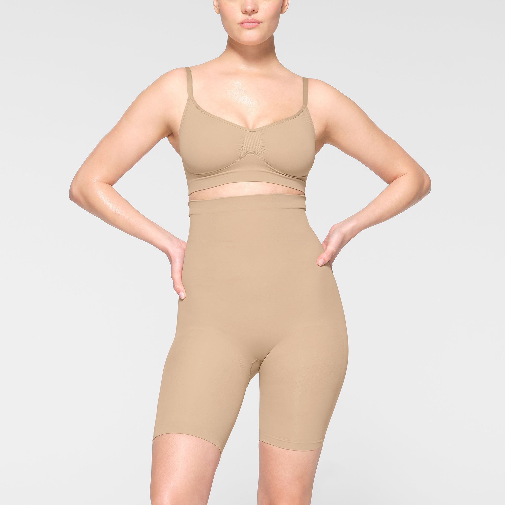 Women's Skims Sculpting Seamless Above The Knee Shorts, Size XX