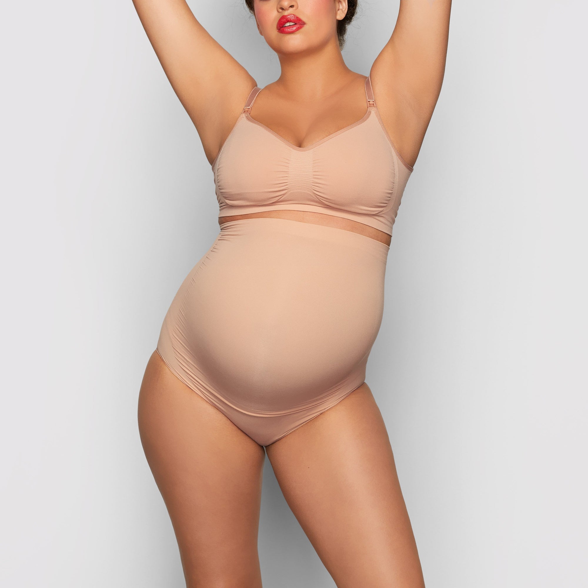 The SKIMS Maternity Collection Just Dropped! Shop Maternity Tights, Nursing  Bras and More