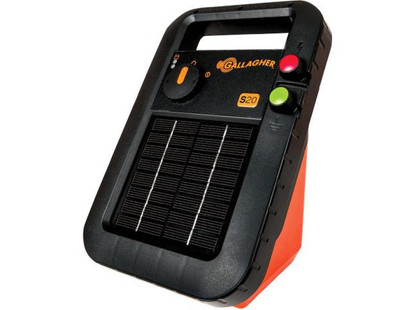 battery Gallagher S20 solar fence energiser incl 6 V - 4 Ah a free 1m earth stake incl