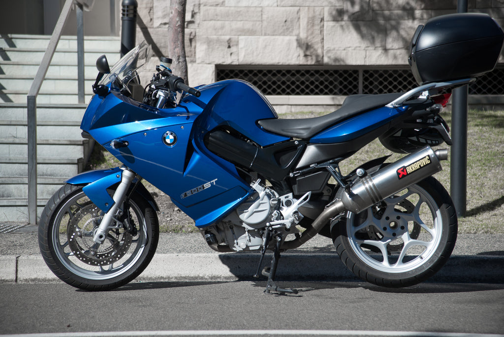 BMW F800ST Blue Review