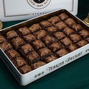 Baklava with Chocolate and Pistachio in Metal Gift Box 1.65kg (58.20oz) - TurkishTaste.com