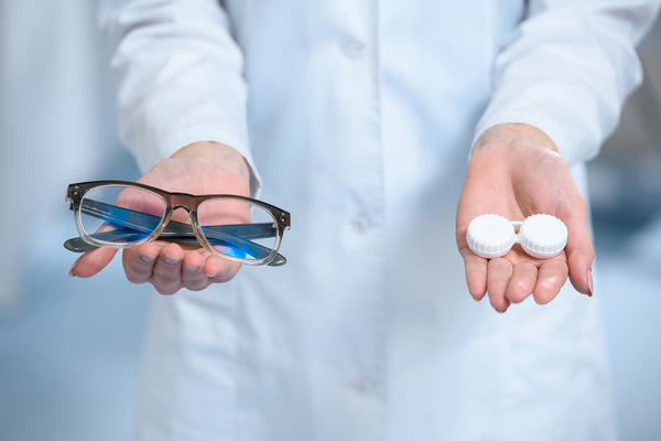 Contact Lenses Versus Glasses