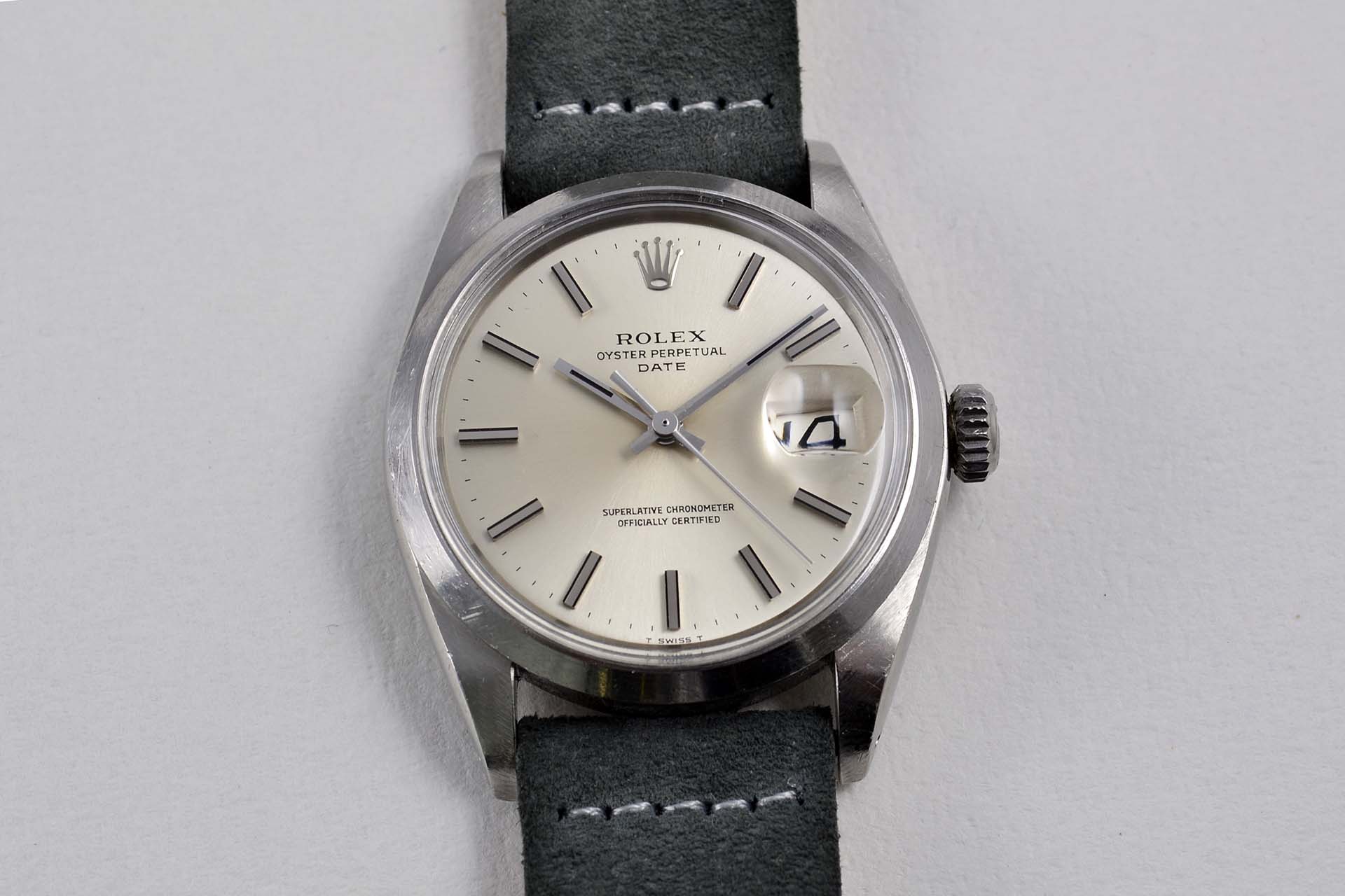 rolex oyster perpetual date 1500 1570 lumeville