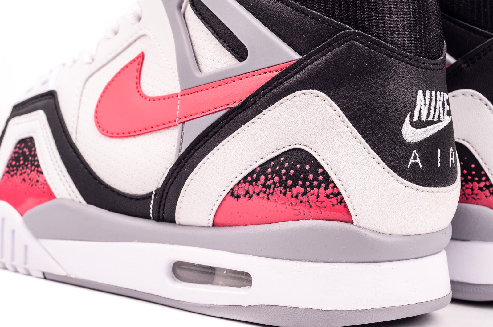 Nike Air Tech II Lava – Capsule