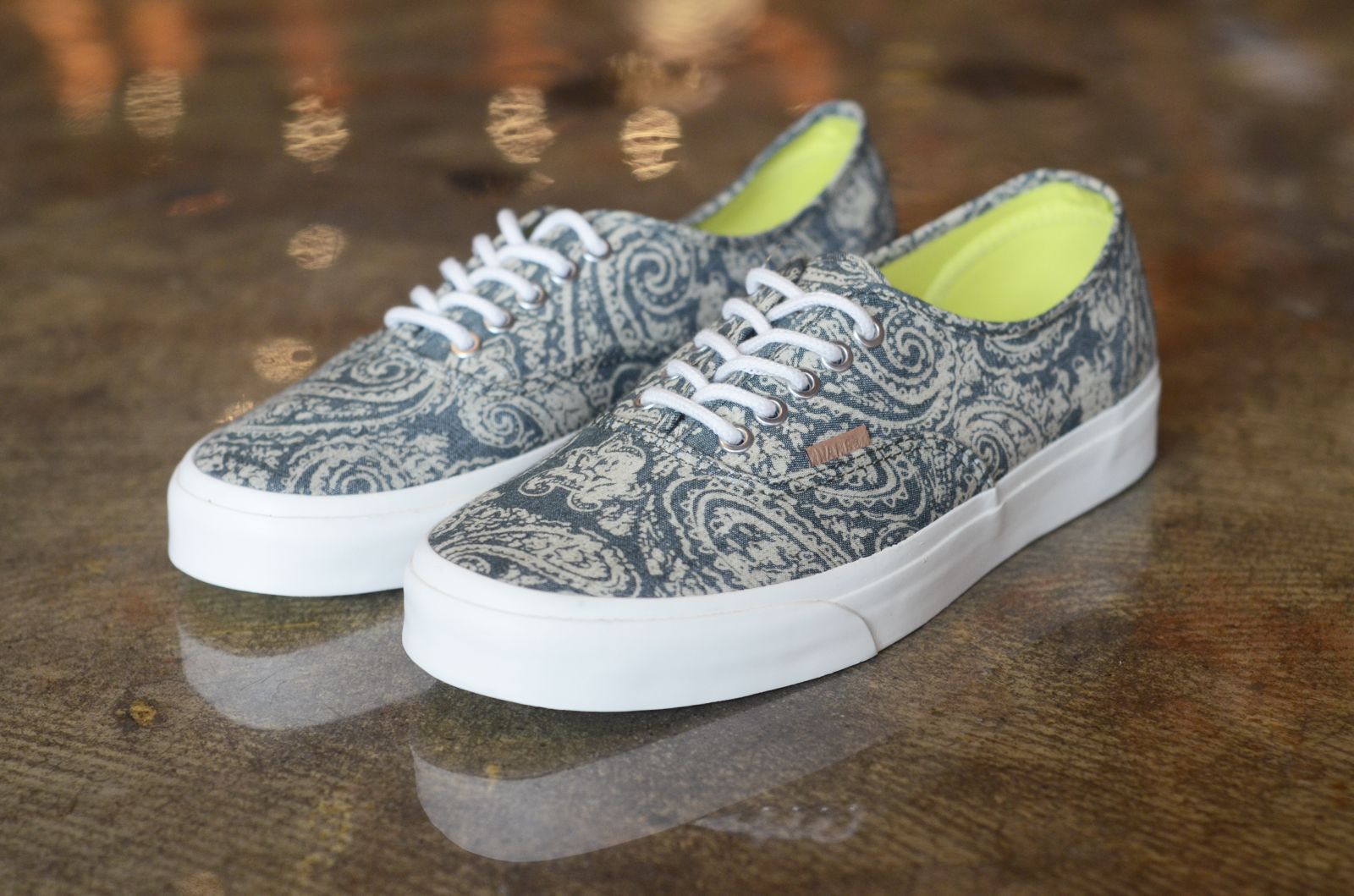 vans authentic california