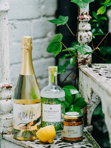 Garden Fizz non-alcoholic cocktail with Wild Life Botanicals sparkling wine 