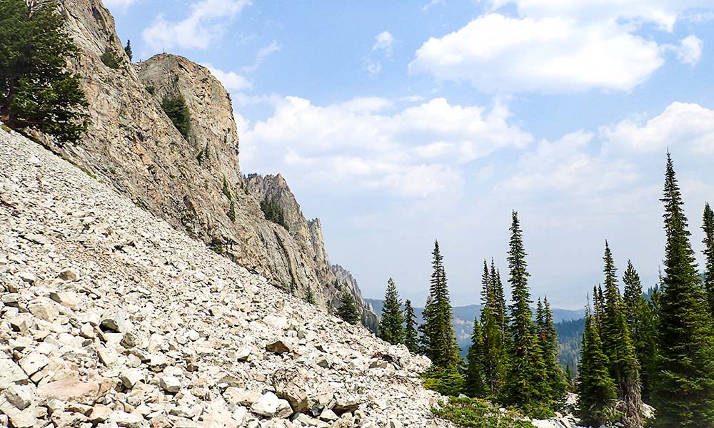 What I Learned Hiking The Sawtooth Mountains | Flashpacker Chronicles