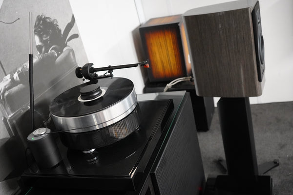 Dynaudio Contour 20i with Pro-Ject RPM10 Carbon