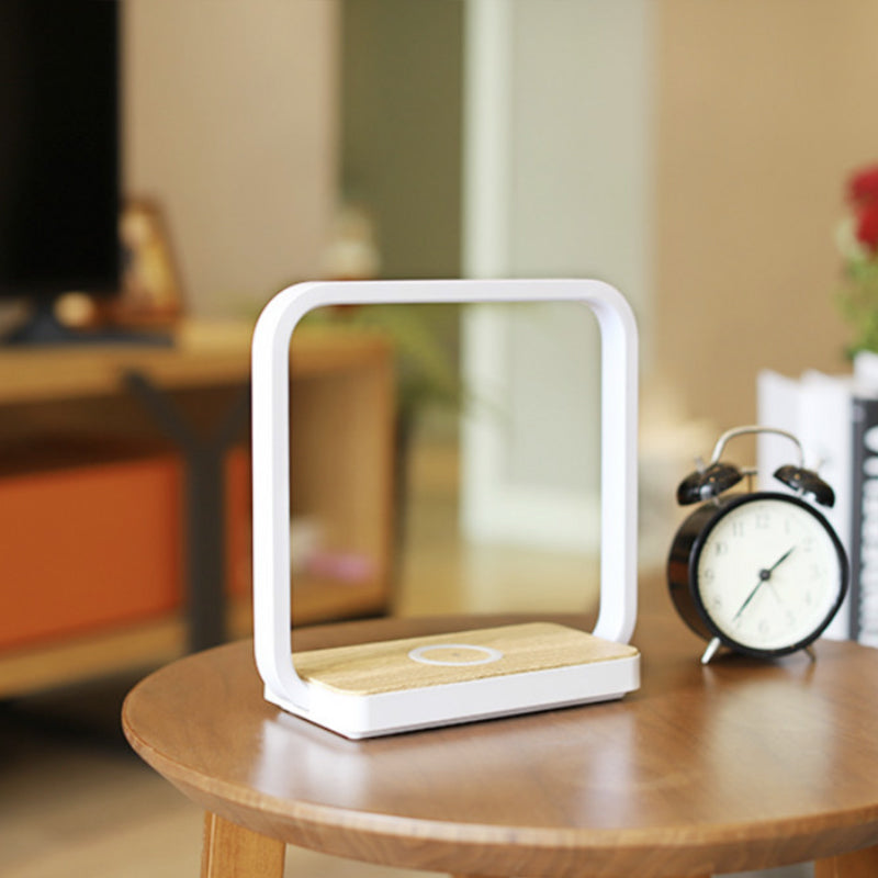 wireless charging bedside lamp