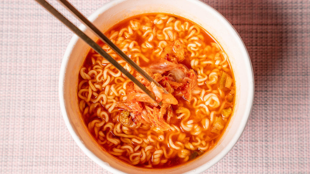 jin kimchi with ramen