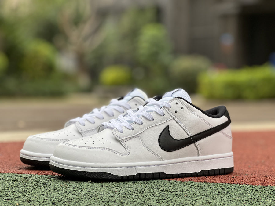 nike dunks low retro