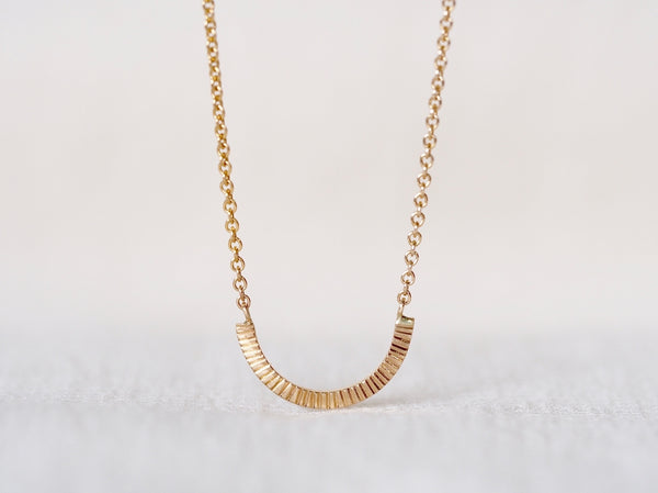 スをしなく lily&co. リリコ Arch Necklace K14ネックレス 完売品 も