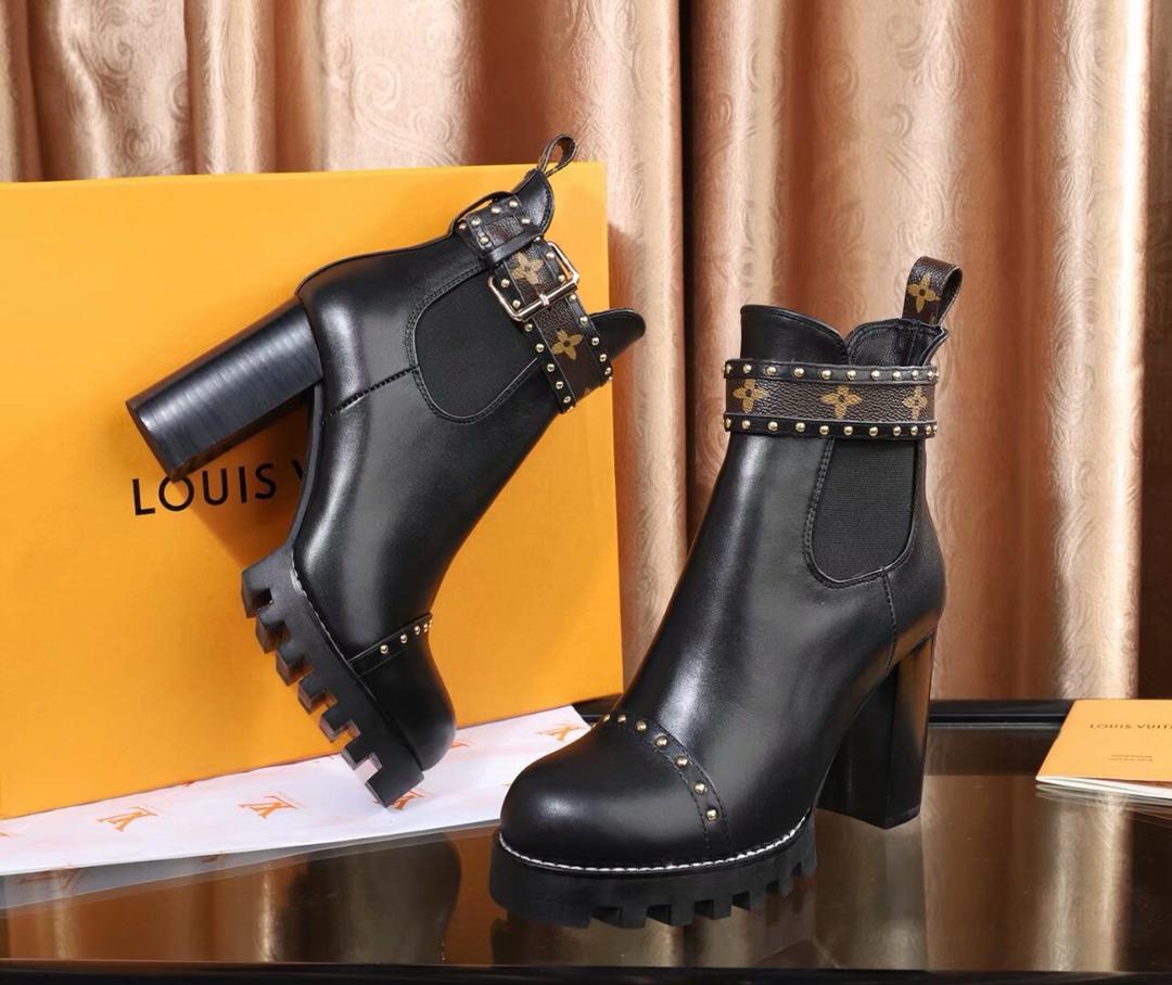 louis vuitton trail ankle boots