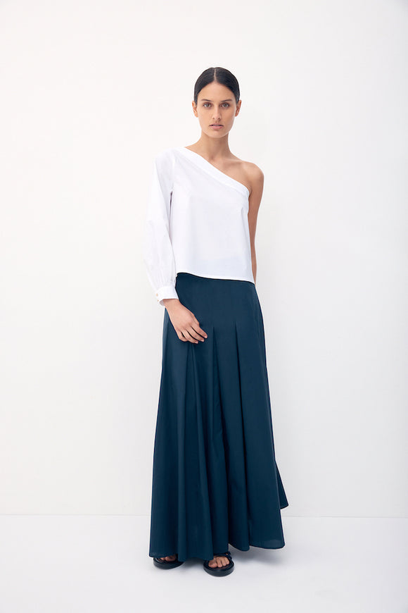 Color: White