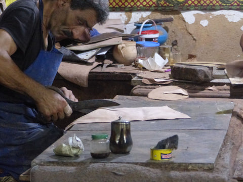 Aziz artisan tapis coussin berbère maroc - MAZIR