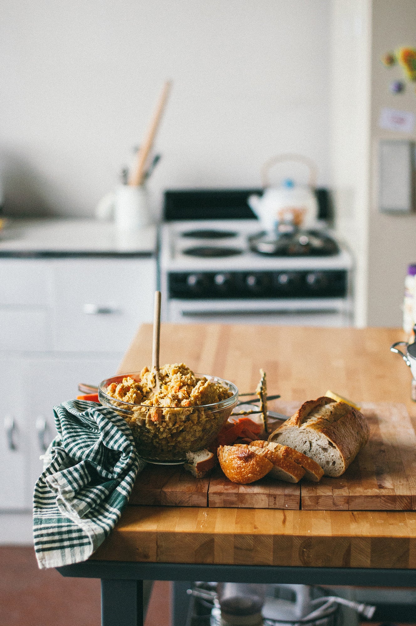 vegan chickpea salad sandwich