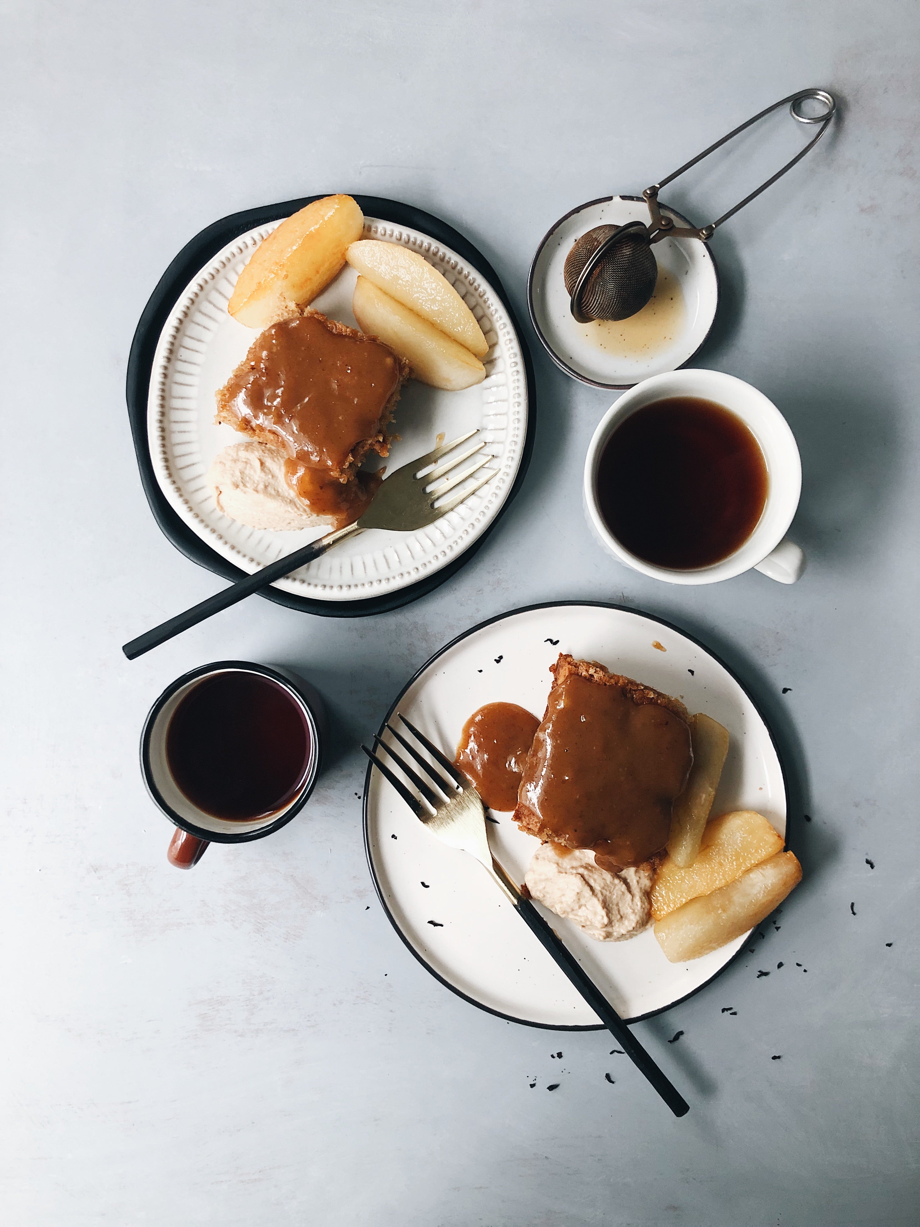 Vegan Pear & Ginger Cake and a review of Planted by Chantelle Nicholson